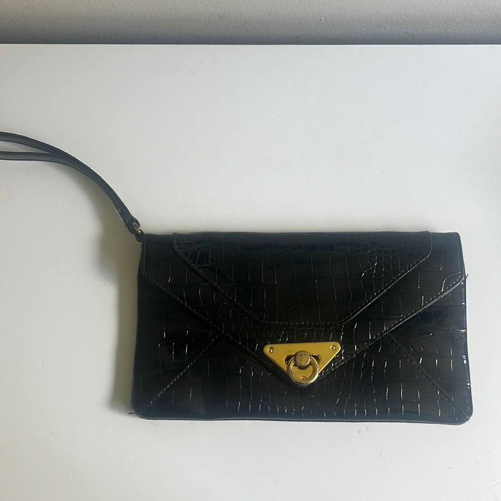 Black Faux Alligator Wristlet